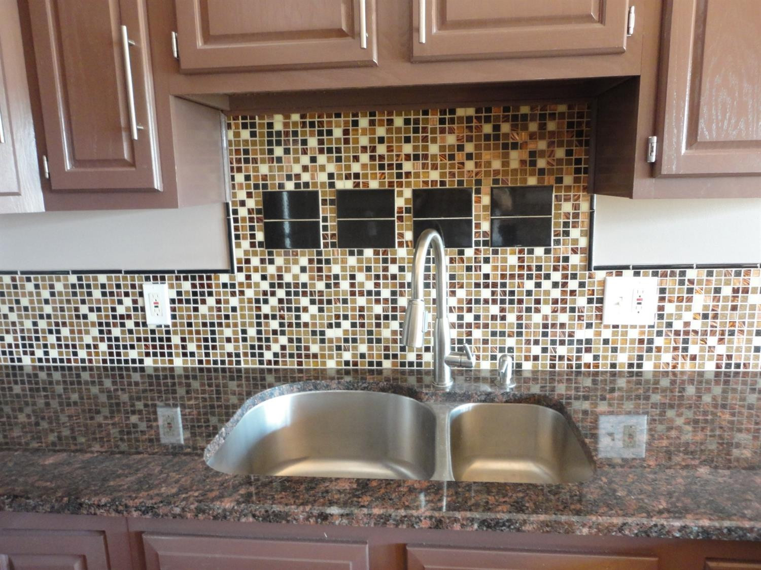 217 Wickliffe Road Frankfort, KY 40601 - Photo 9 of 23 Photo 9