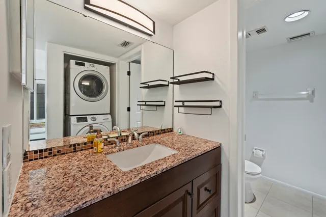 $1,700 | 1625 Southeast Green Acres Circle, Unit 102, Port St. Lucie, FL 34952