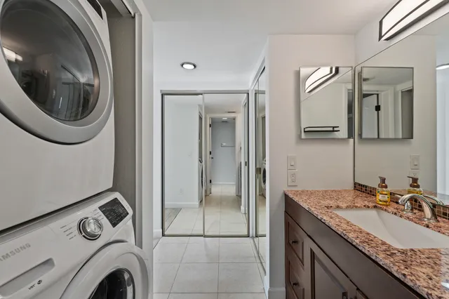 $1,700 | 1625 Southeast Green Acres Circle, Unit 102, Port St. Lucie, FL 34952