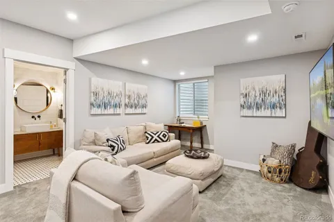 $785,000 | 8785 East 55th Avenue, Denver, CO 80238