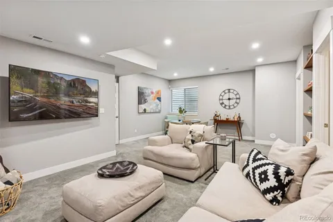 $785,000 | 8785 East 55th Avenue, Denver, CO 80238