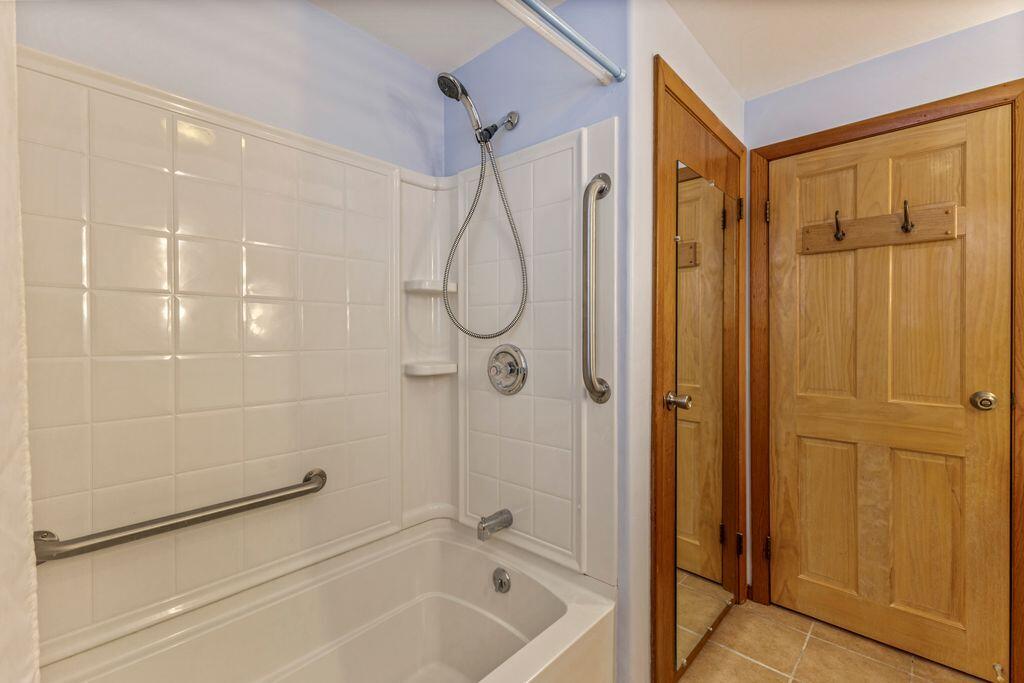 41 Mitchell Hill Road Gorham, ME 04038 - Photo 42 of 47 Full Bath