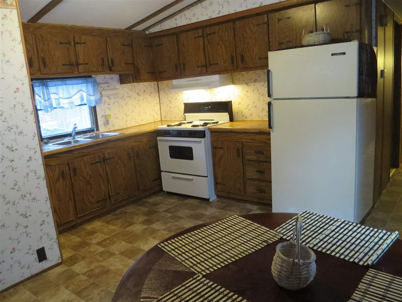 1115 Woodford Road Bennington, VT 05201 - Photo 21 of 26
