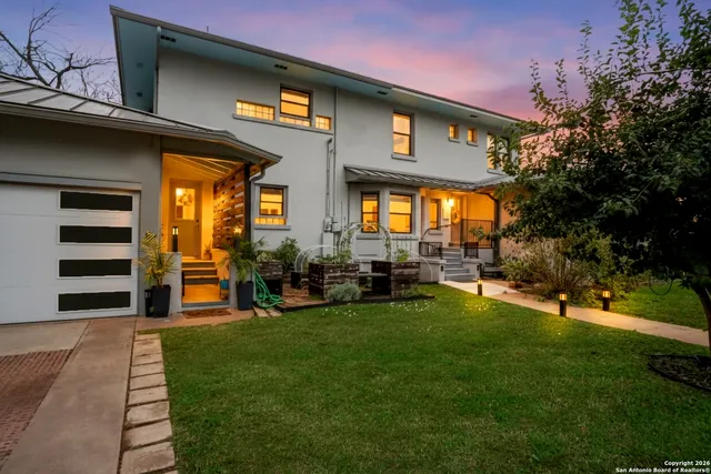 $989,000 | 503 South Austin Street, Seguin, TX 78155