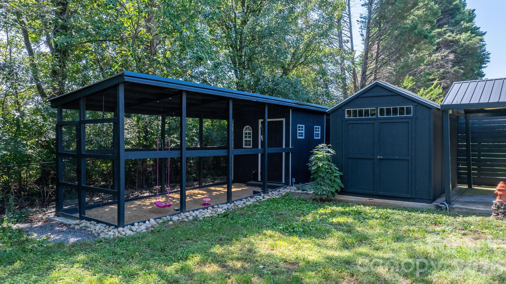 5795 Valley Field Road Southeast Hickory, NC 28602 - Photo 39 of 48 Gallery Image 39