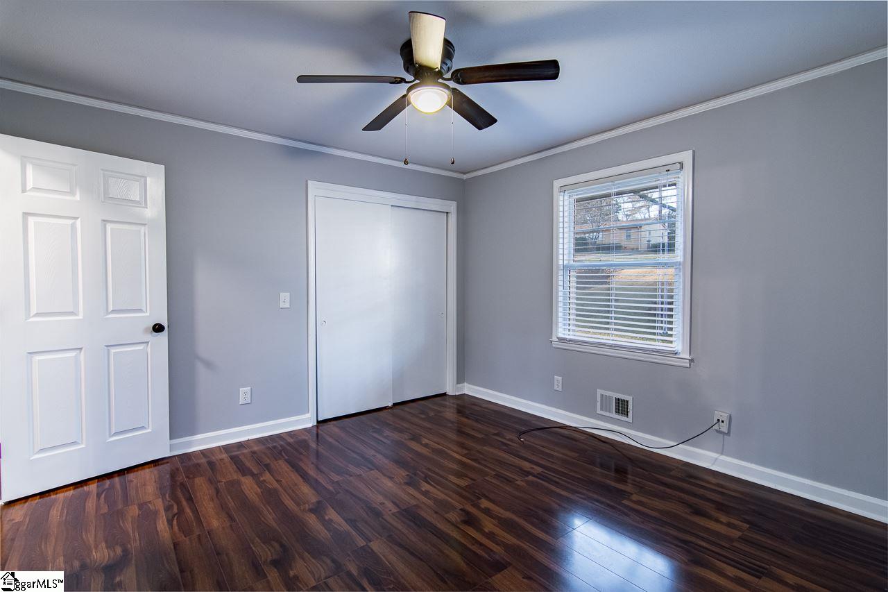 103 New Perry Road Greenville, SC 29617 - Photo 12 of 32 Gallery Image 12
