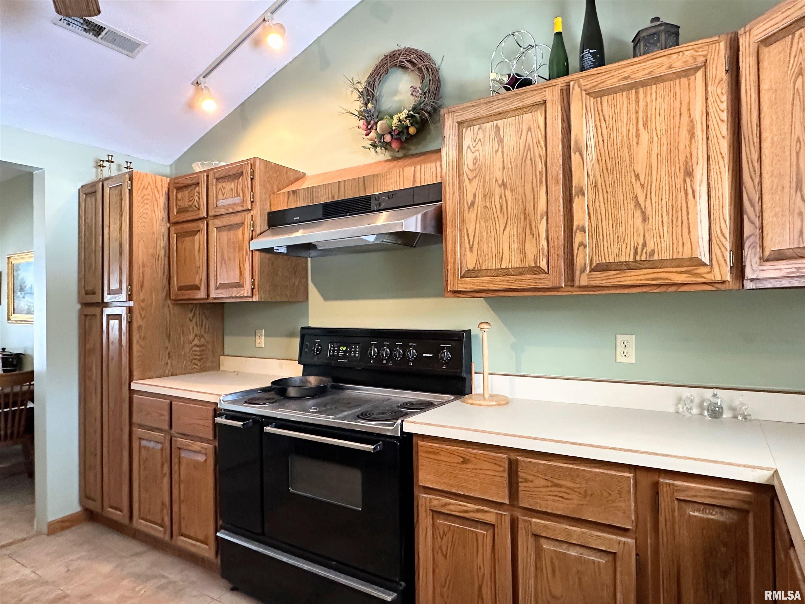 1891 Murphy Road Creal Springs, IL 62922 - Photo 7 of 73