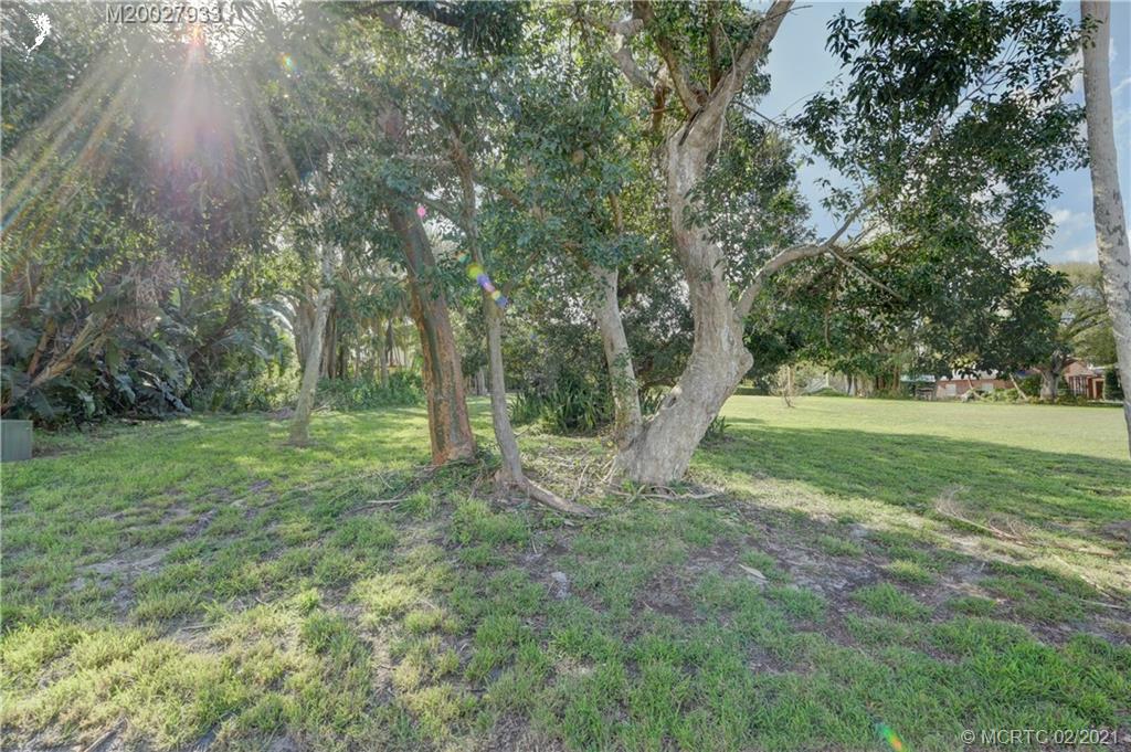 18 Ridgeland Drive Sewall's Point, FL 34996 - Photo 8 of 11 Gallery Image 8