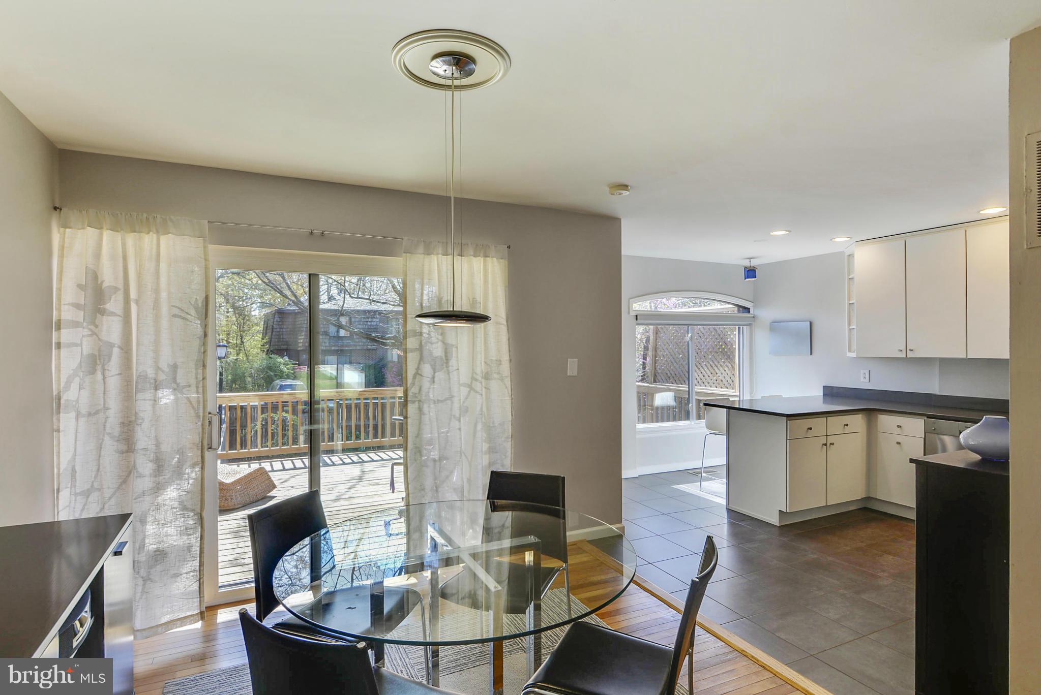 8192 Inverness Ridge Road Potomac, MD 20854 - Photo 11 of 28 Dining Room