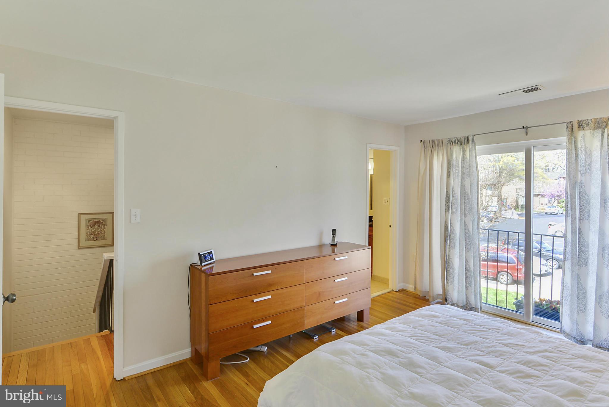 8192 Inverness Ridge Road Potomac, MD 20854 - Photo 16 of 28 Bedroom (Master)