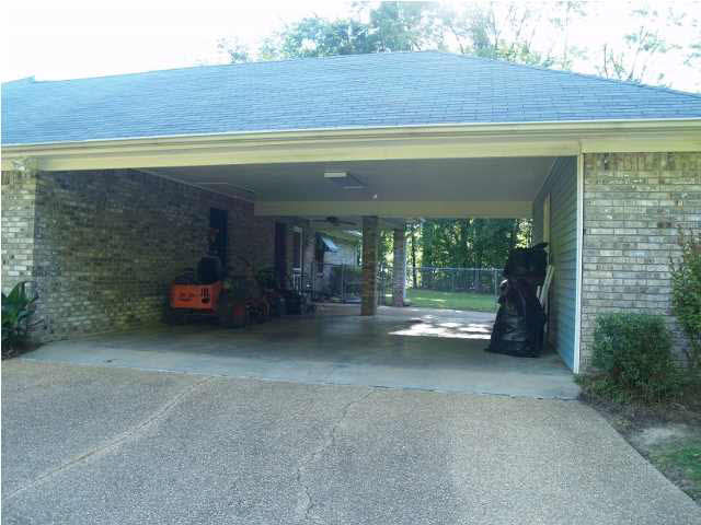 1175 McCluer Road Jackson, MS 39212 - Photo 9 of 13 Photo 9