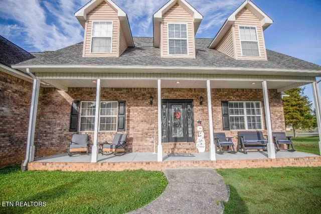 $655,000 | 138 Lakeside Drive, Kingston, TN 37763