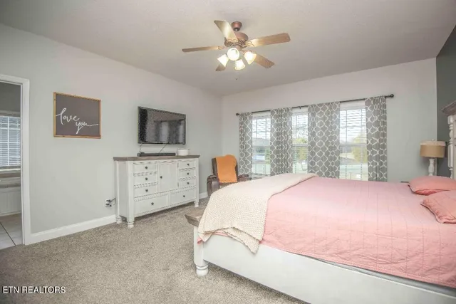 $655,000 | 138 Lakeside Drive, Kingston, TN 37763