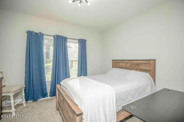 $655,000 | 138 Lakeside Drive, Kingston, TN 37763