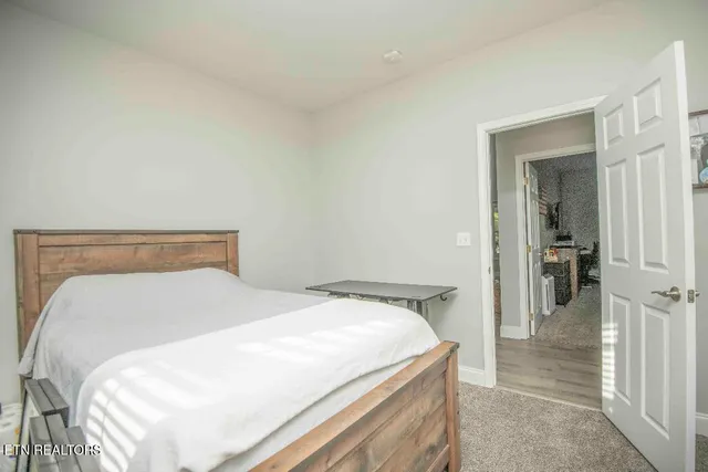 $655,000 | 138 Lakeside Drive, Kingston, TN 37763