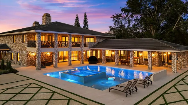 $12,500,000 | 3320 Southwest 121st Avenue, Davie, FL 33330