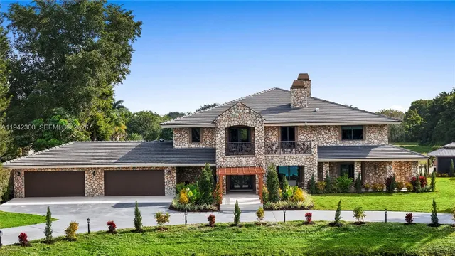 $12,500,000 | 3320 Southwest 121st Avenue, Davie, FL 33330
