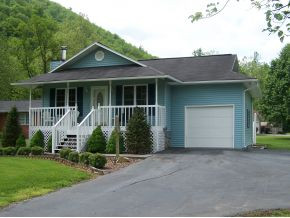 3426 Gap Creek Road Hampton, TN 37658 - Photo 1 of 12 right front