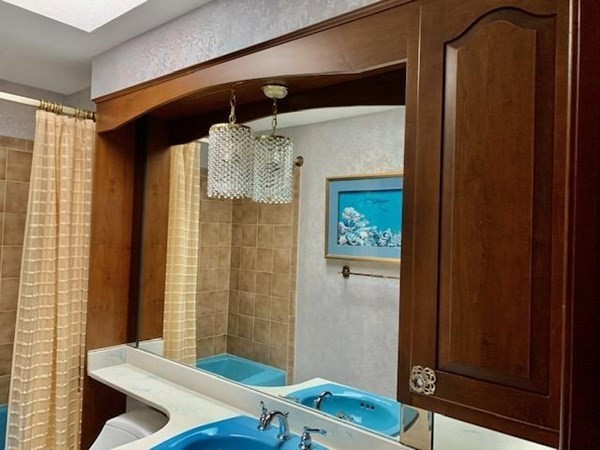 102 Carriage Road Chicopee, MA 01013 - Photo 30 of 41 Gallery Image 30