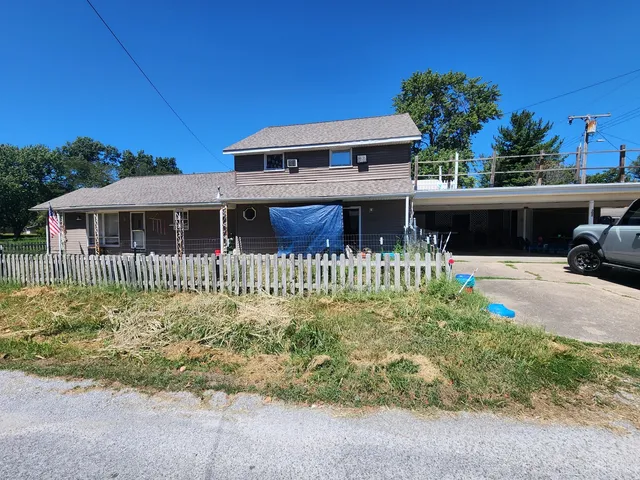 $69,000 | 302 North Illinois Avenue, West Frankfort, IL 62896