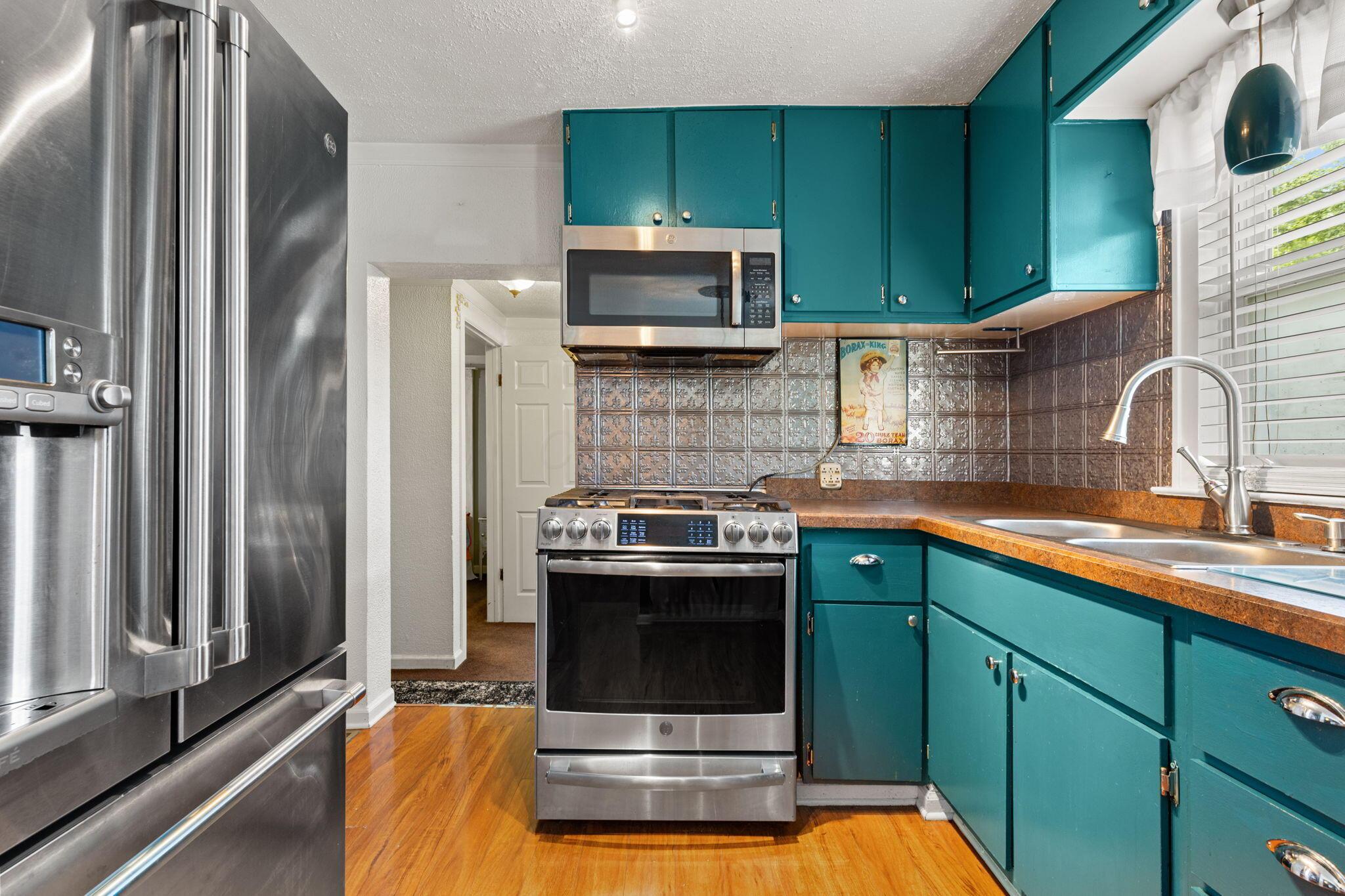 3251 Karl Road Columbus, OH 43224 - Photo 15 of 34 Kitchen
