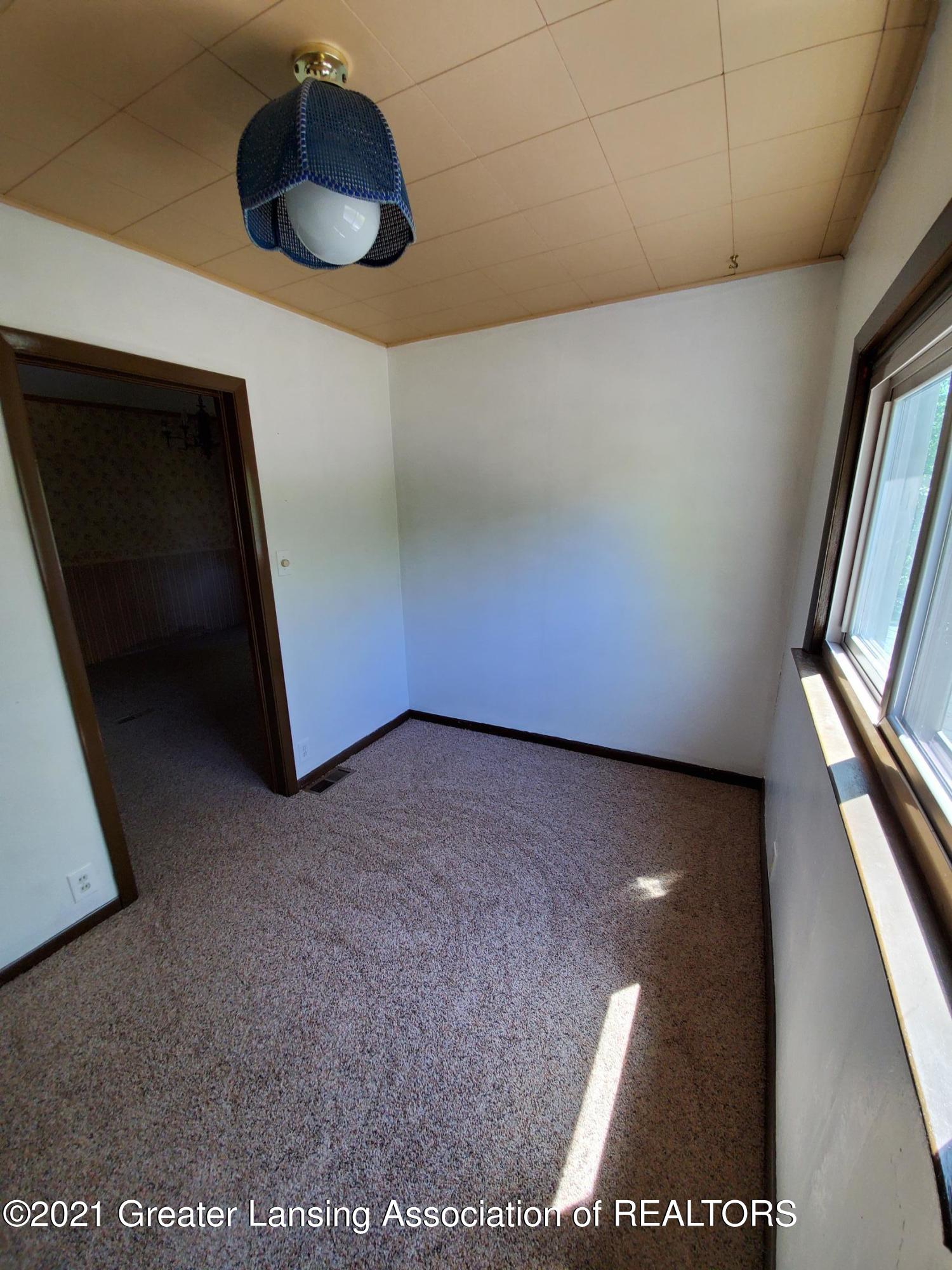 124 Cook Street Maple Rapids, MI 48853 - Photo 30 of 35 Room