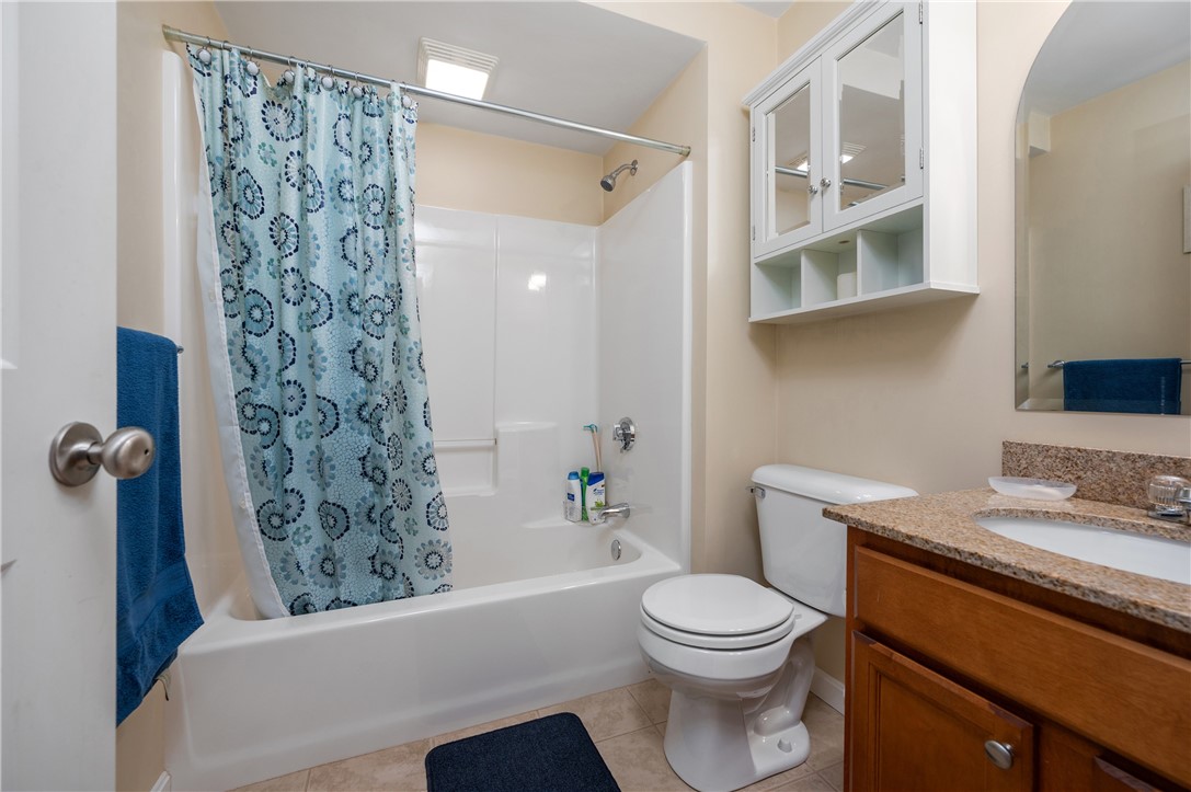 402 New River Road, Unit 103 Lincoln, RI 02838 - Photo 8 of 22 Gallery Image 8