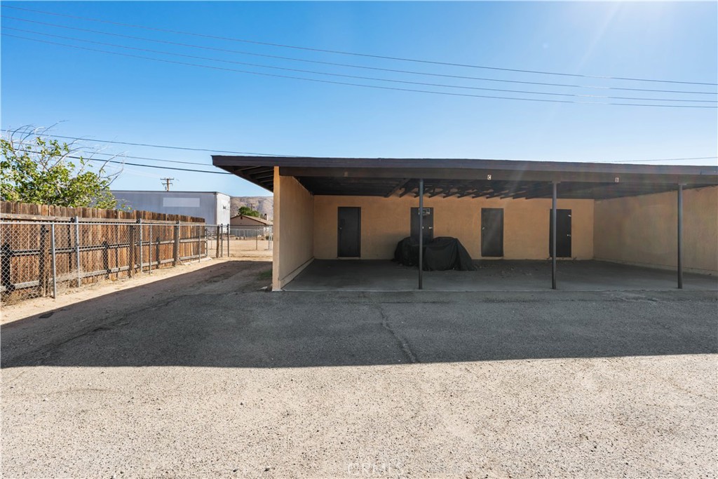 21739 Panoche Road Apple Valley, CA 92308 - Photo 36 of 49 a view of a terrace