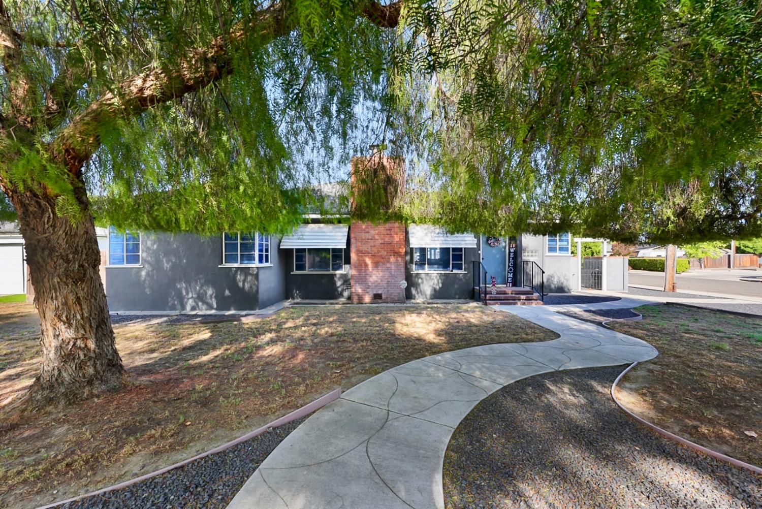 2110 Colorado Avenue Turlock, CA 95382 - Photo 2 of 41
