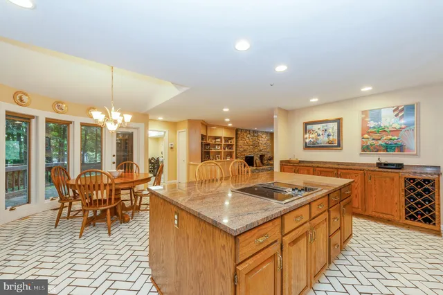 $5,500 | 8 Jenny Lane, Pikesville, MD 21208