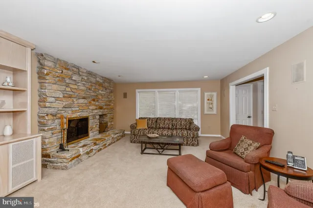 $5,500 | 8 Jenny Lane, Pikesville, MD 21208