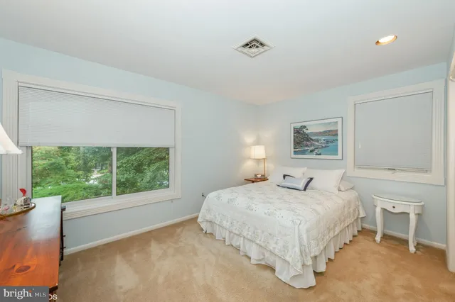 $5,500 | 8 Jenny Lane, Pikesville, MD 21208