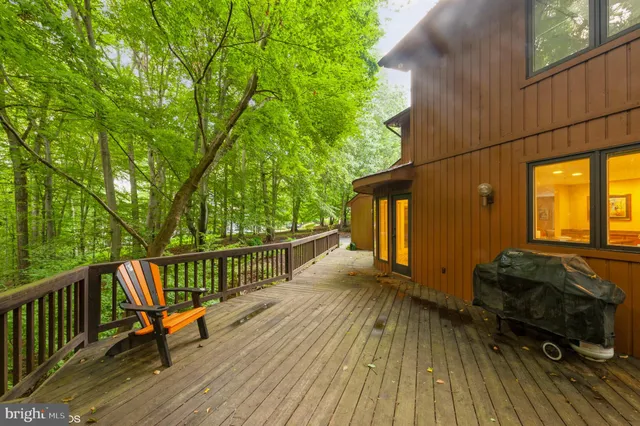 $5,500 | 8 Jenny Lane, Pikesville, MD 21208