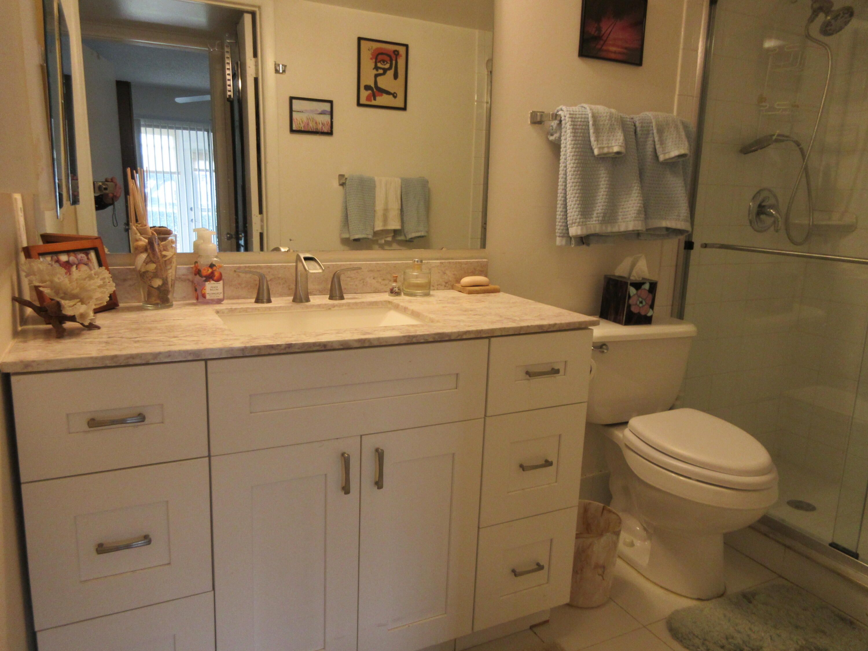 1033 Newcastle B, Unit 1033 Boca Raton, FL 33434 - Photo 11 of 16 IMG_2172