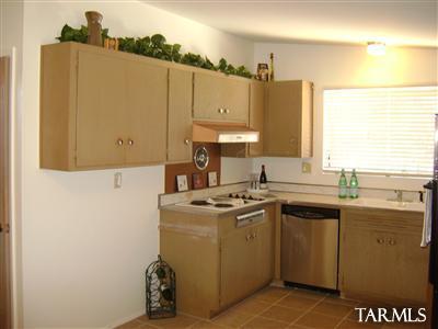 6917 East Douglas Place Tucson, AZ 85710 - Photo 6 of 18
