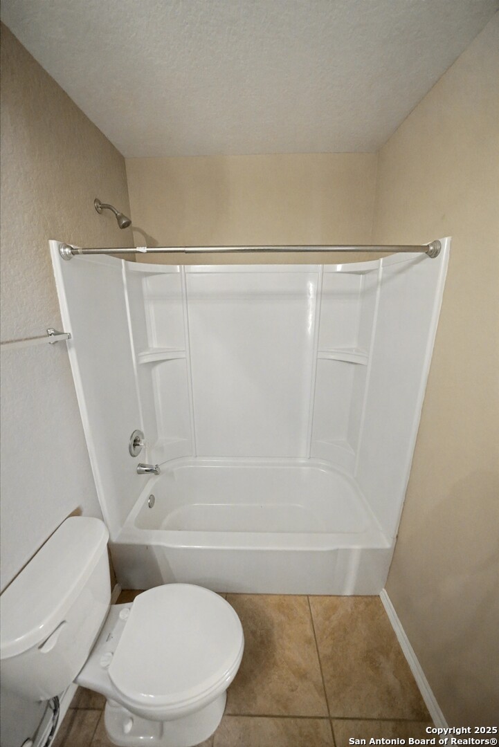 478 Walnut Crest Schertz, TX 78154 - Photo 36 of 47 a bathroom with a shower and a toilet