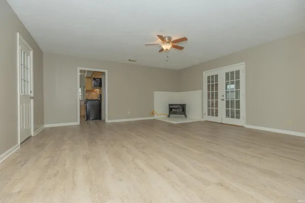 $199,900 | 26 Euclid Drive, Evansville, IN 47714