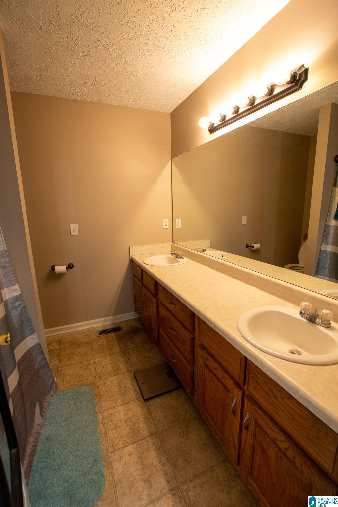 265 Quail Hollow Road Warrior, AL 35180 - Photo 25 of 32
