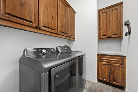 $1,175,000 | 5402 Shoalwood Avenue, Austin, TX 78756