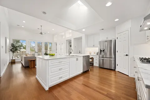 $1,175,000 | 5402 Shoalwood Avenue, Austin, TX 78756