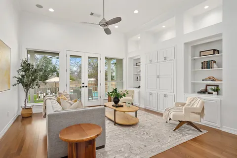 $1,175,000 | 5402 Shoalwood Avenue, Austin, TX 78756