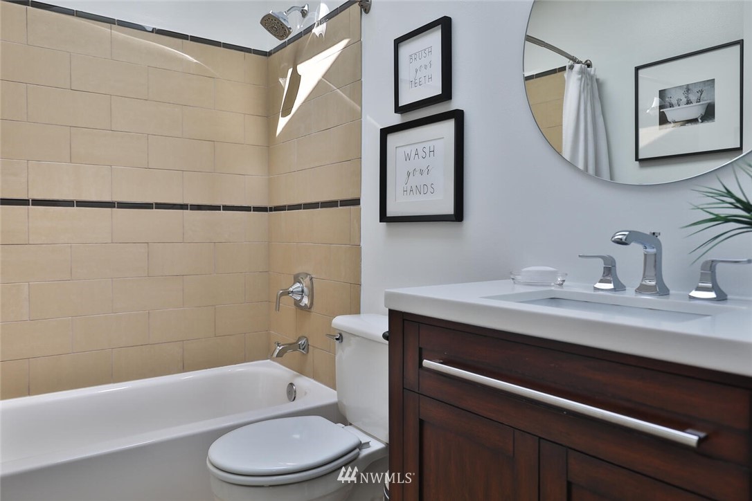 14815 104th Avenue Northeast Bothell, WA 98011 - Photo 14 of 24 Gallery Image 14