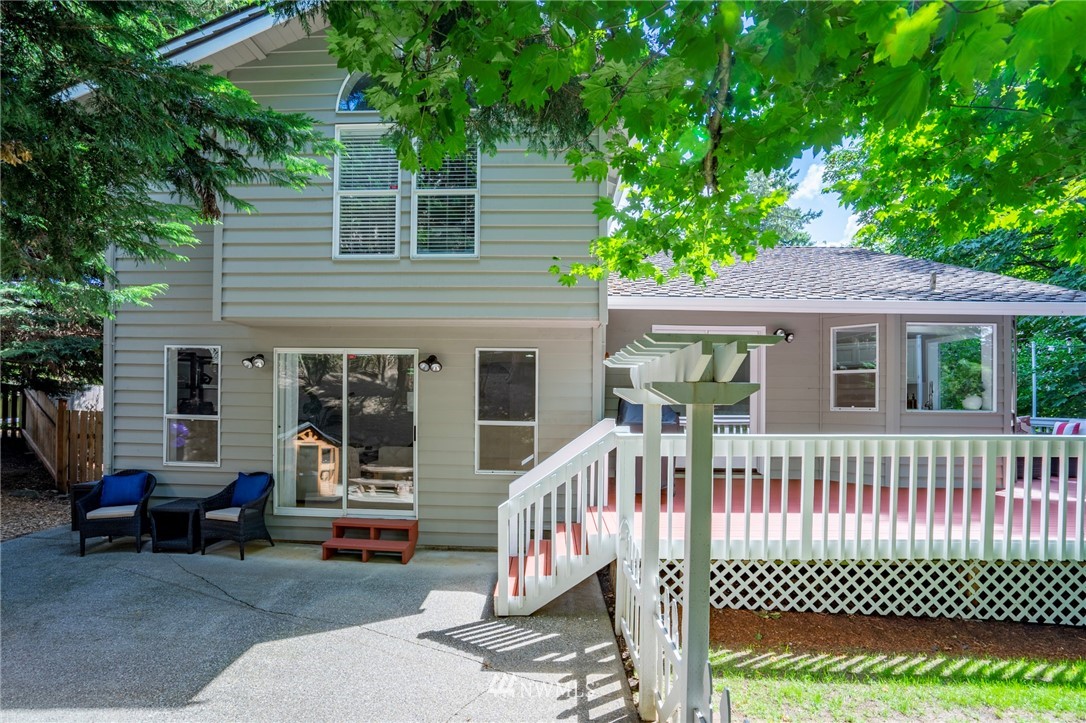 14815 104th Avenue Northeast Bothell, WA 98011 - Photo 18 of 24 Gallery Image 18