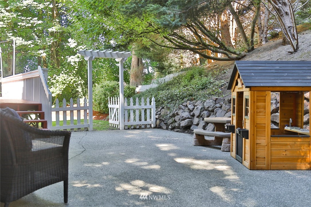 14815 104th Avenue Northeast Bothell, WA 98011 - Photo 19 of 24 Gallery Image 19