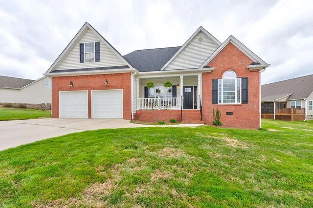 $367,400 | 200 Hunting Ridge Circle, Rock Spring, GA 30739