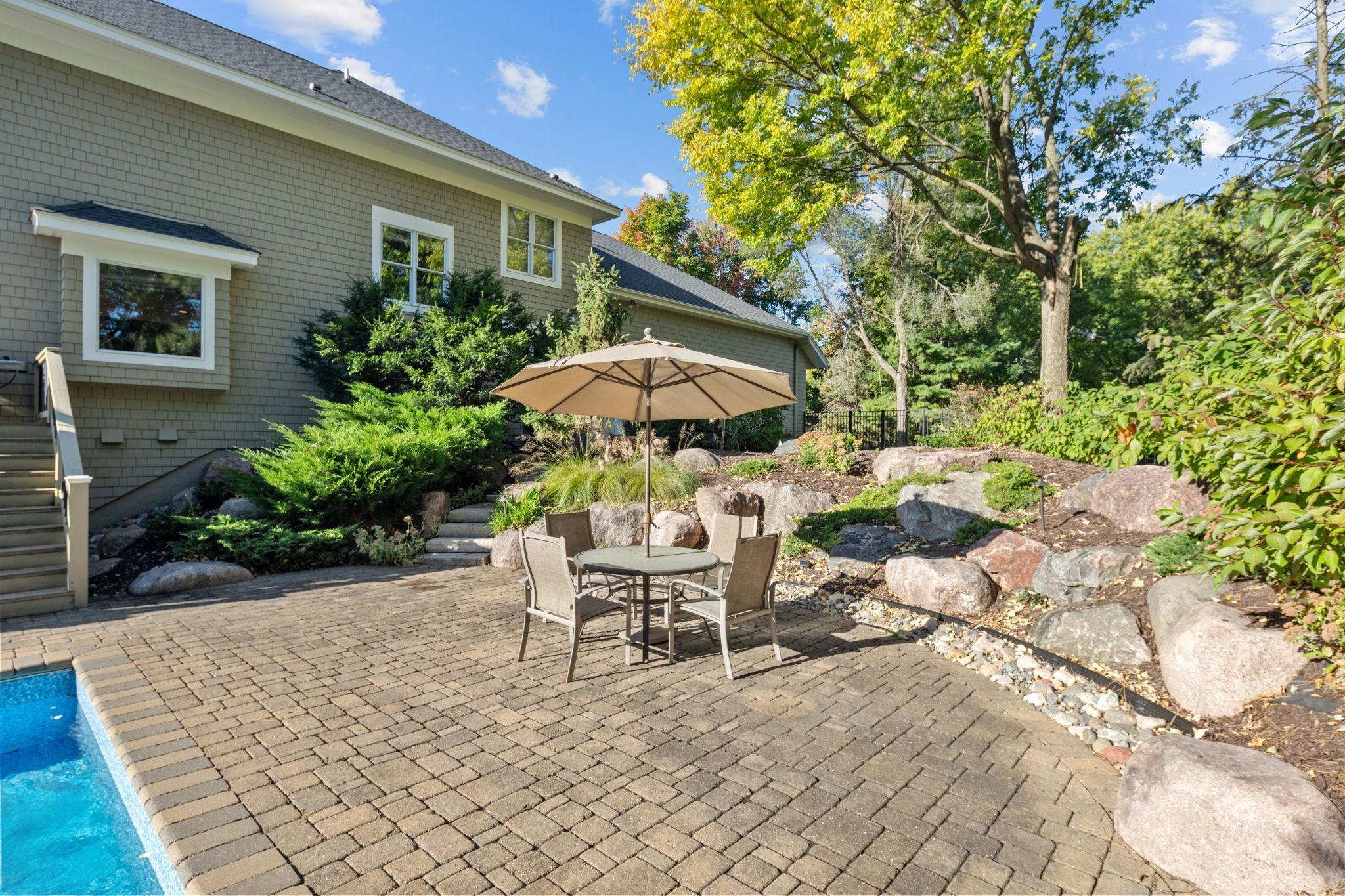 3918 Haven Road Minnetonka, MN 55345 - Photo 6 of 94