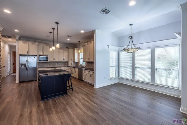 $499,000 | 121 Gentle Oak Boulevard, Schriever, LA 70395