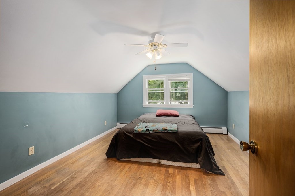 8 Sherwood Road Auburn, MA 01501 - Photo 12 of 21