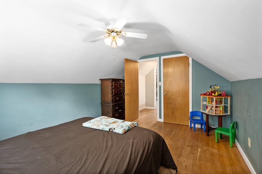 8 Sherwood Road Auburn, MA 01501 - Photo 13 of 21