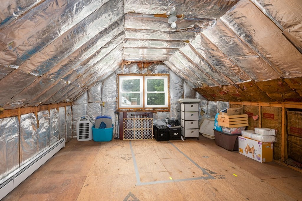 8 Sherwood Road Auburn, MA 01501 - Photo 14 of 21